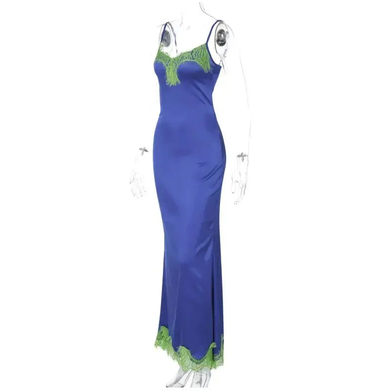 Robe portefeuille avec détails en dentelle