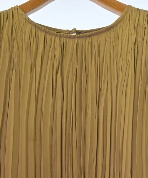 Robes impeccables et élégantes