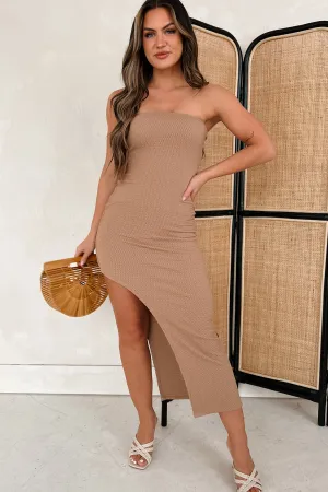 Robe maxi sans bretelles texturée Symptoms Of Love (Beige classique)