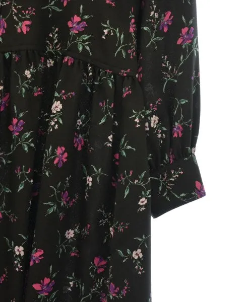 LES ROBES EN FER