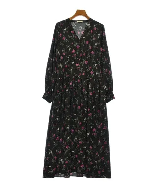 LES ROBES EN FER