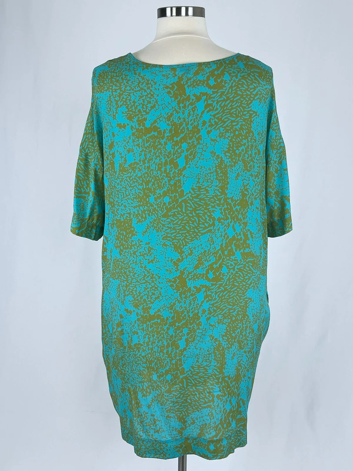 Le Kit. Taille 3X (24) Robe Animale Abstraite Turquoise & Lime