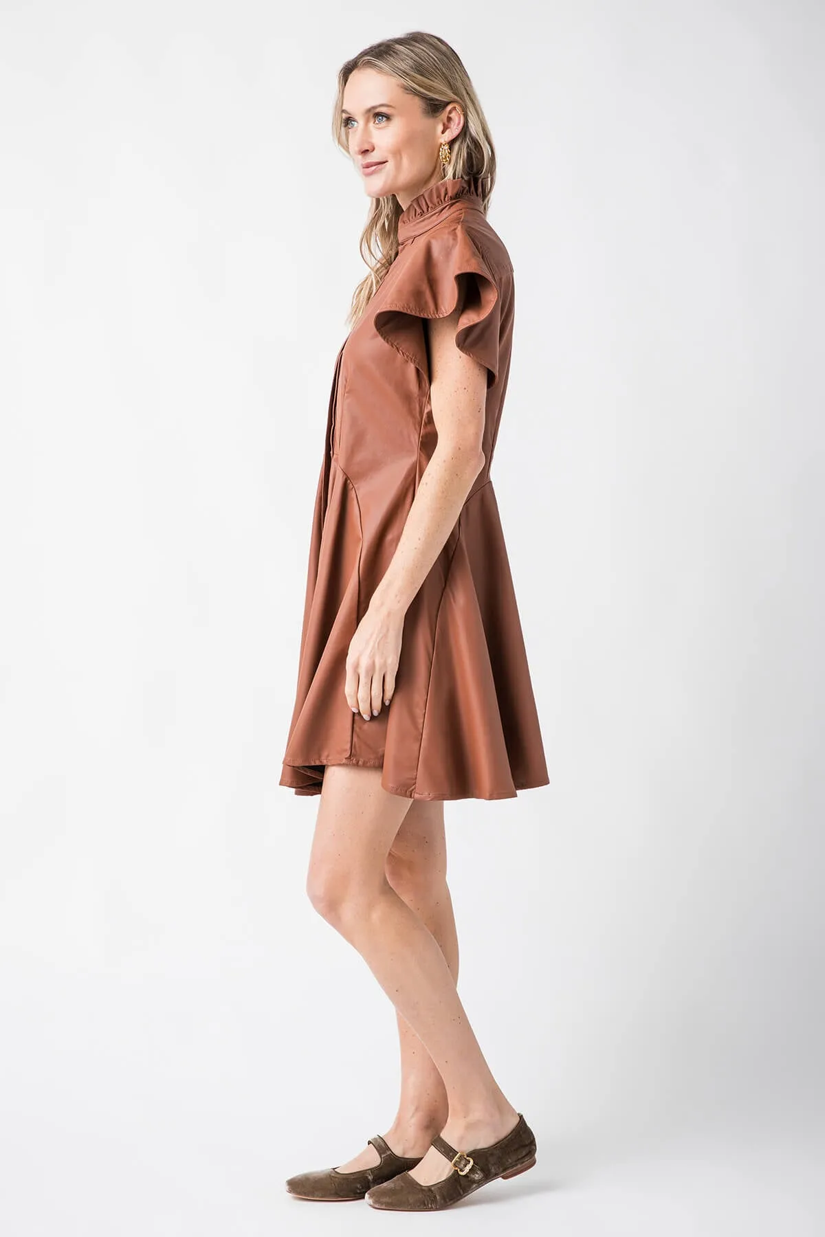 Robe THML à manches volantes en simili cuir