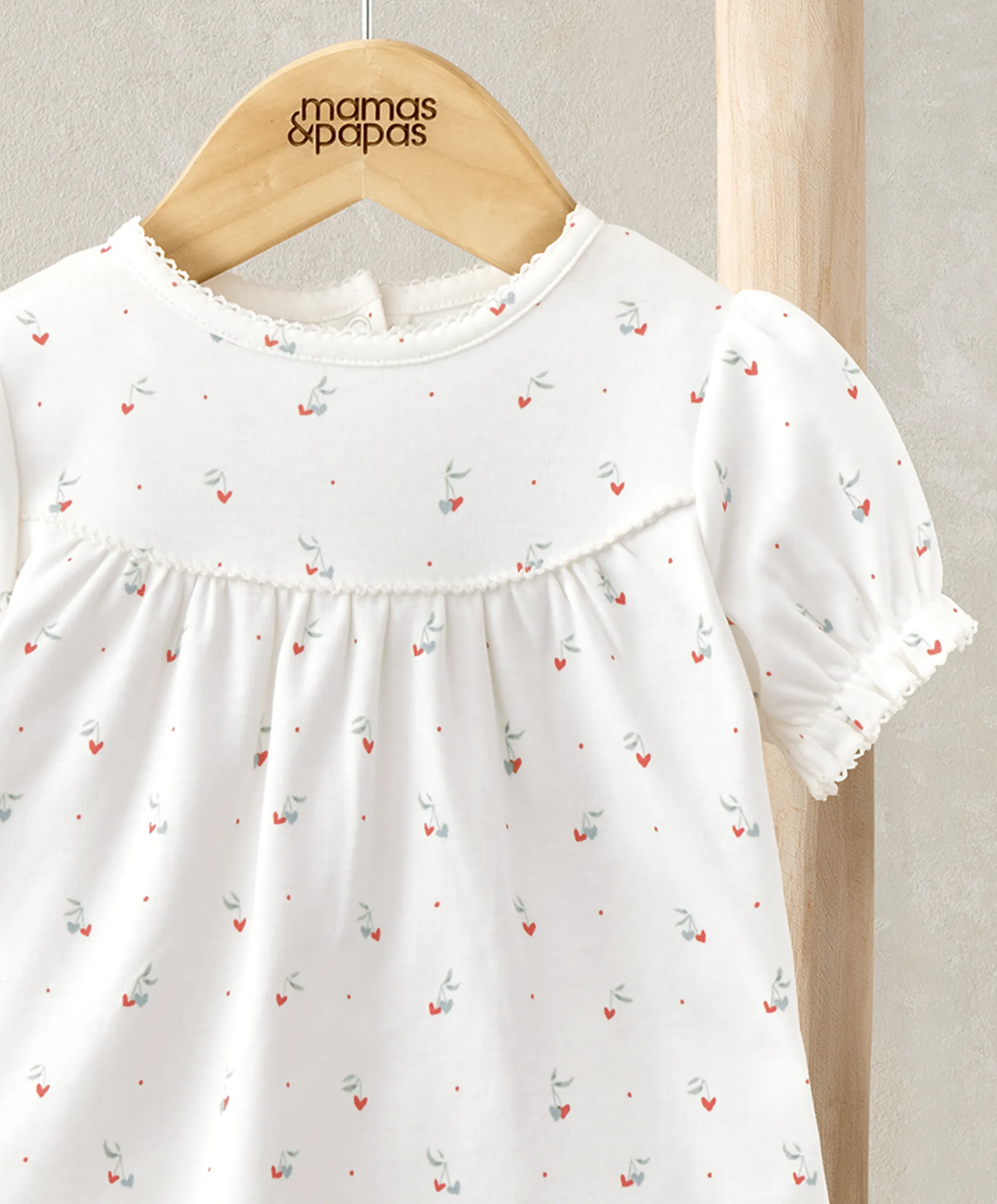 Ensemble Haut & Short (2 Pièces) - Imprimé Cœurs Cerise Babykids Mamas & Papas