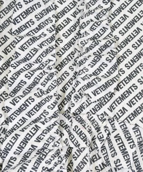 VETEMENTS Robes